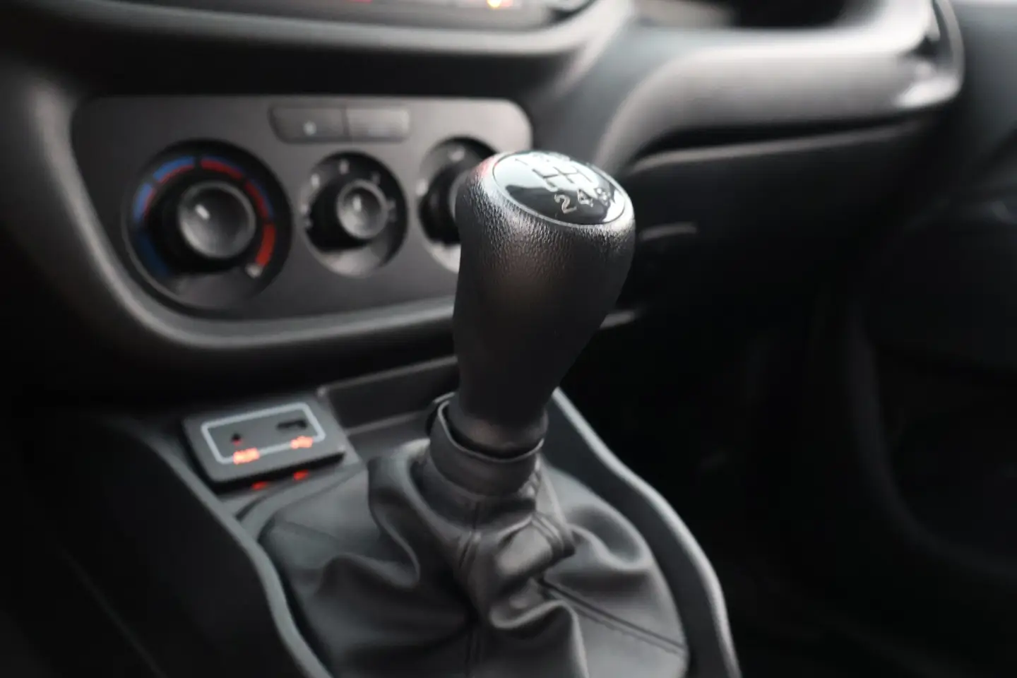 Car Image - 5PJVLxg6FoVoGIE7uzC5Sn