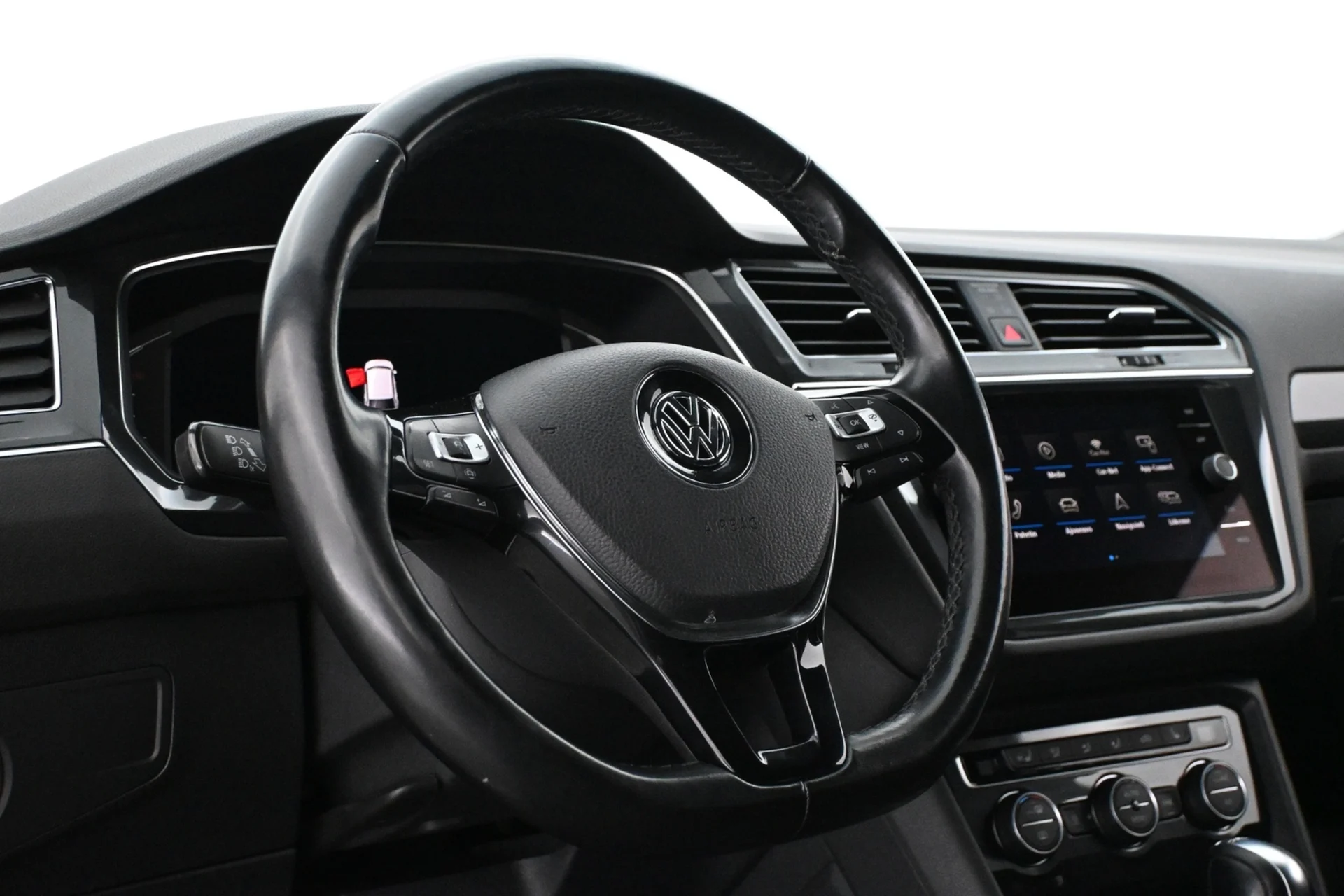 Car Image - 2rKD59vqn5oxNXq1qvcZZr