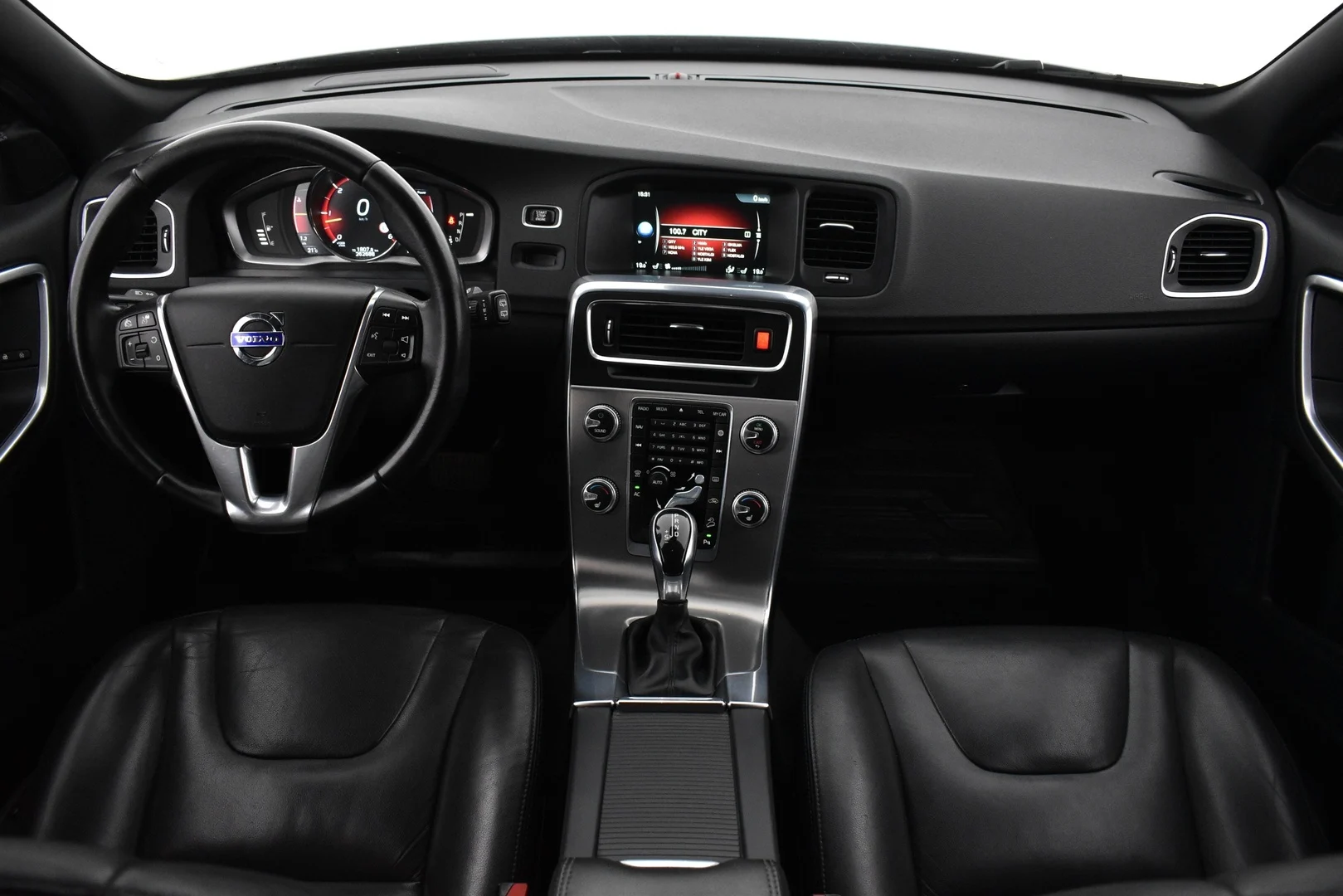 Car Image - mK0RS0aUzjF8TR6J5GaXl