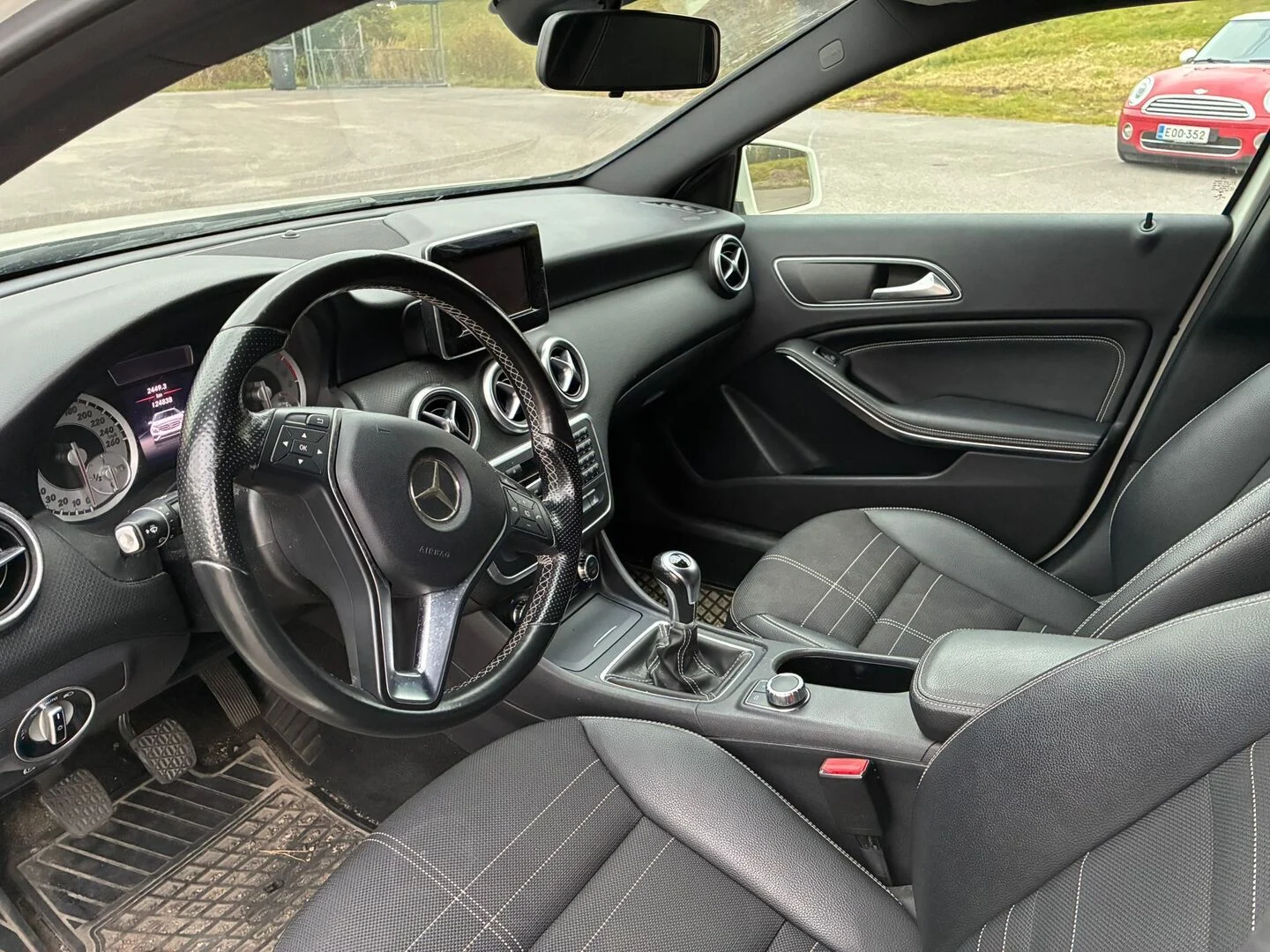 Car Image - 2MpqcDAmTzRGBo32U13o8P