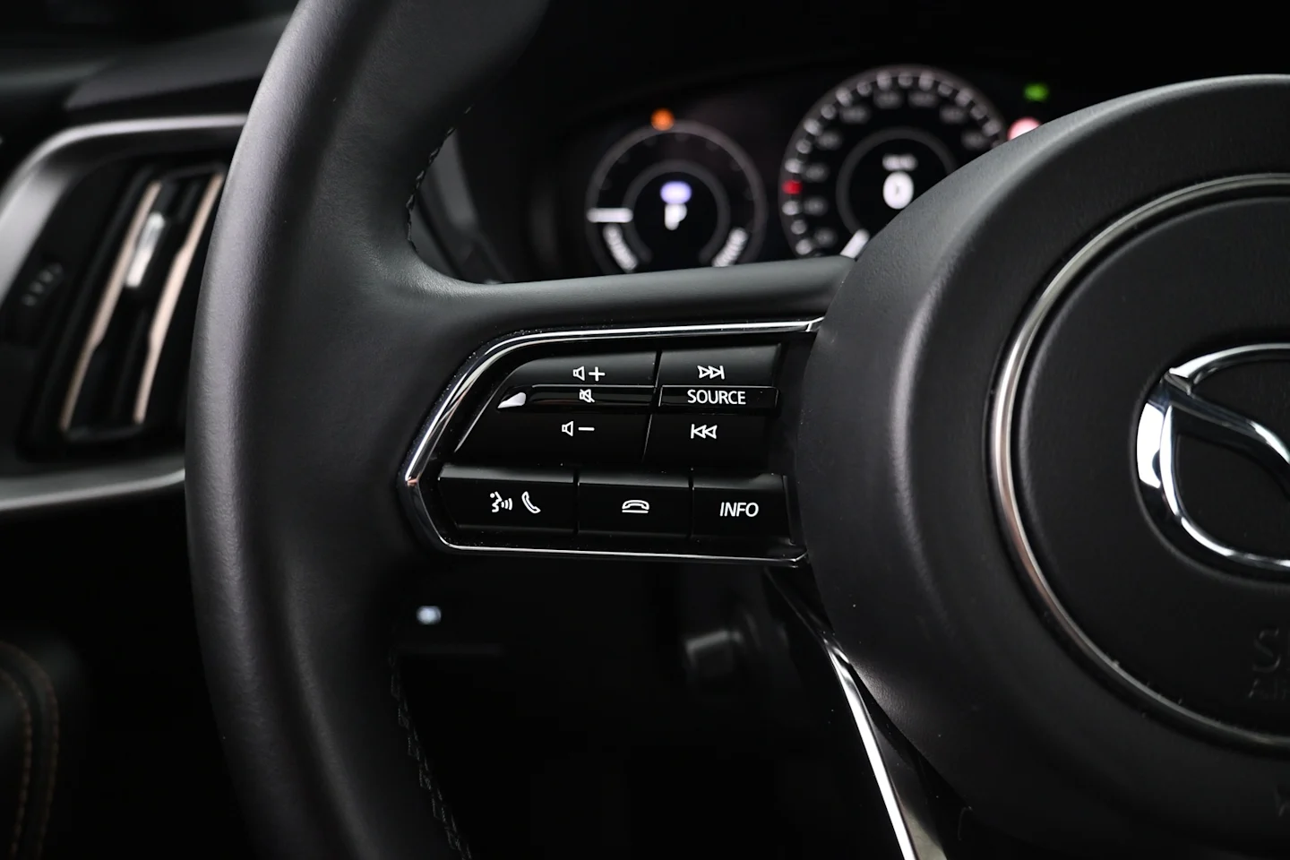 Car Image - 5RPChXqPqjOhOIHiyHjnu1