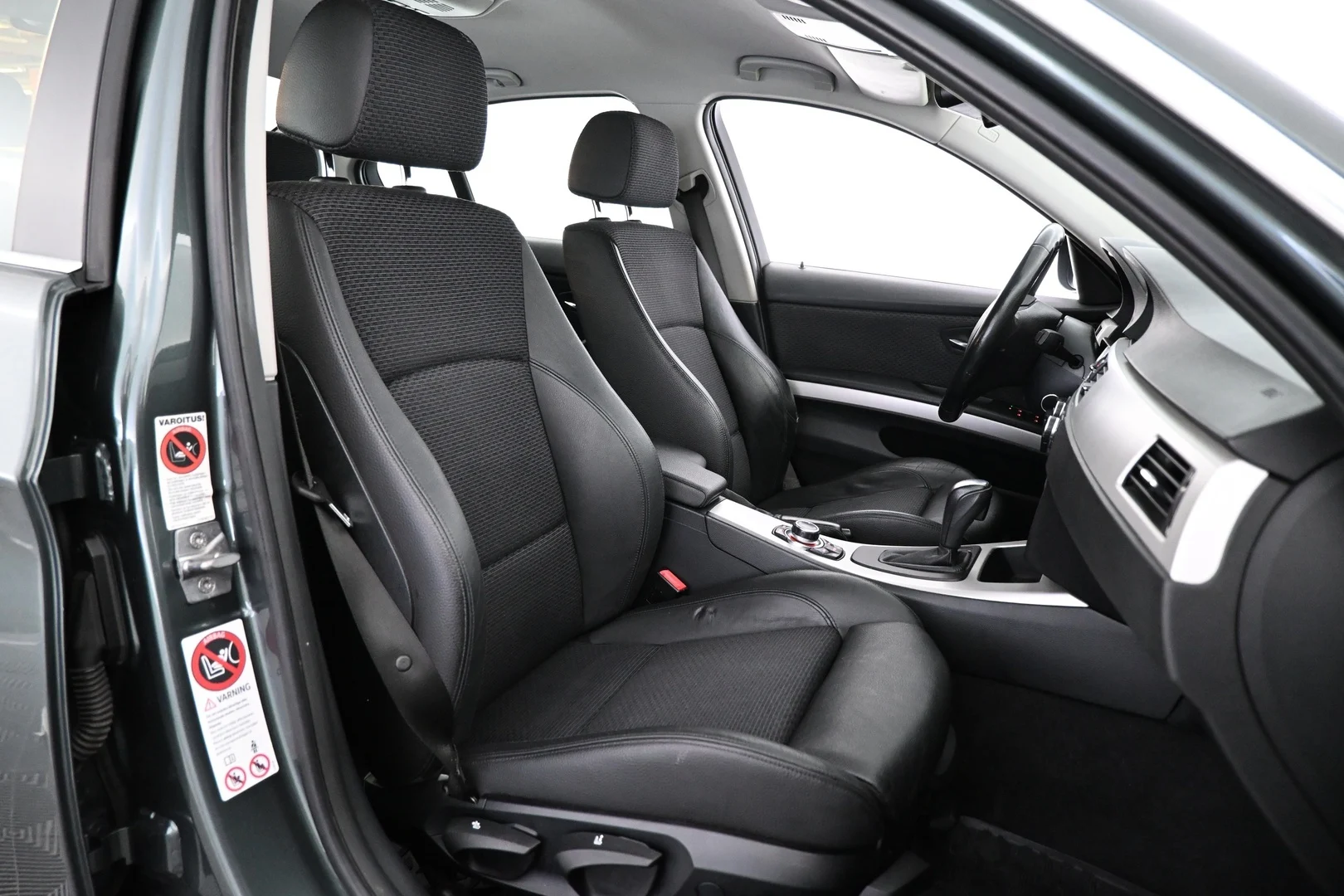 Car Image - 5WiIzuPiic4RwQ4A2IVXp