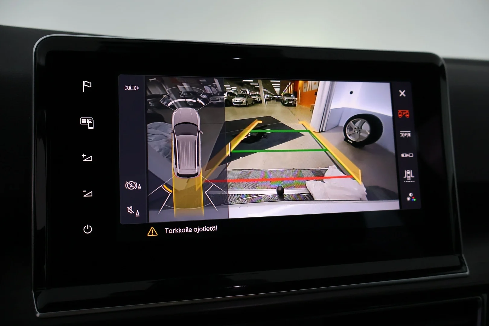 Car Image - 77KrzsmlvfeayfRYEfRrs0