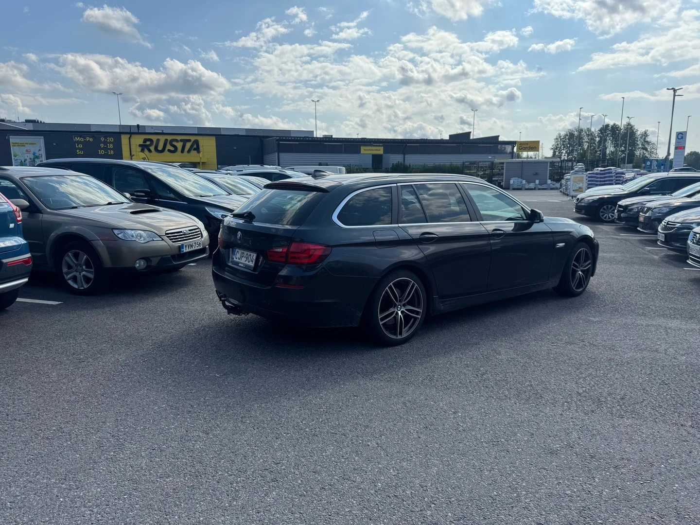 Car Image - 1QXmmkJqLwnB1MCWZy7yNL