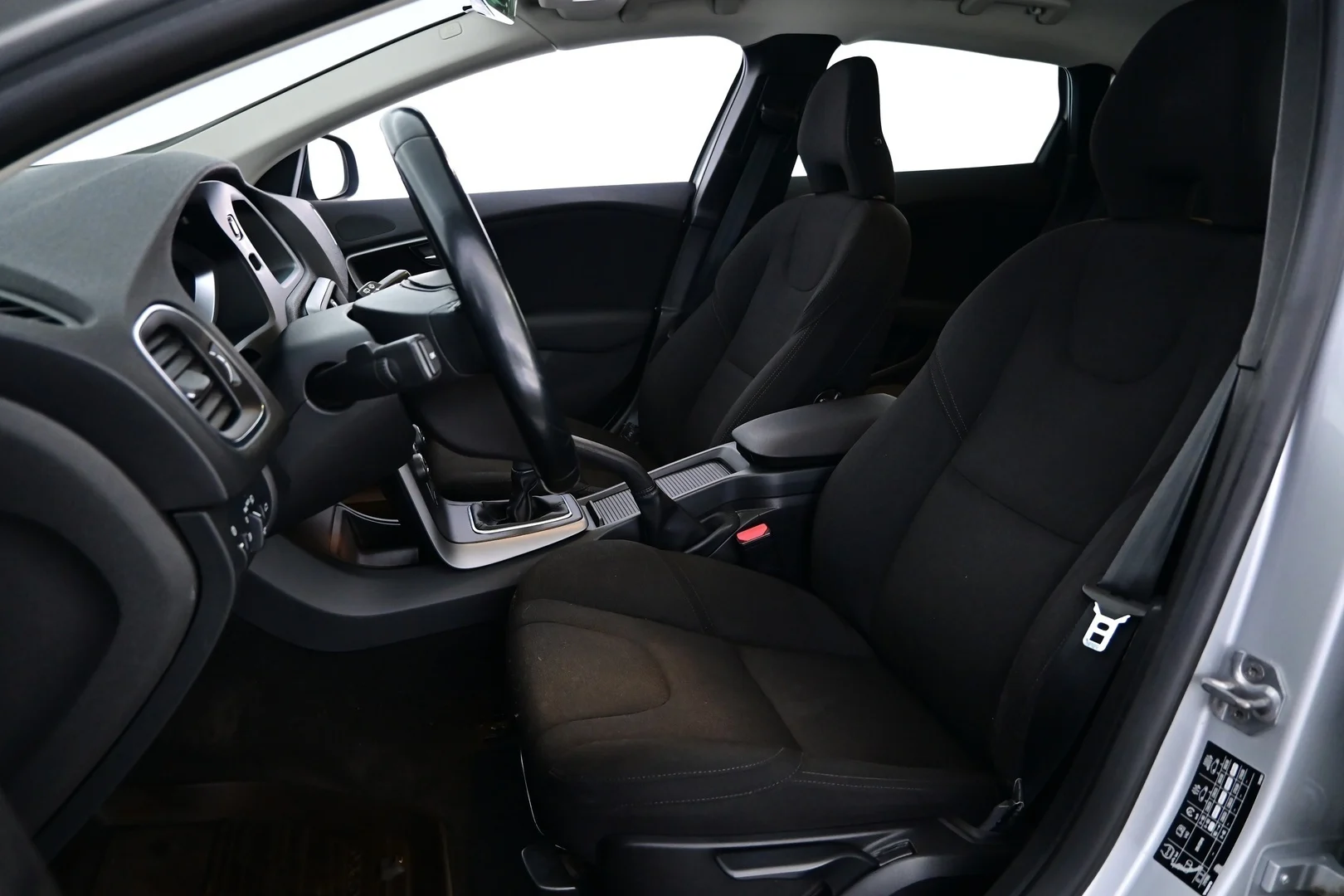 Car Image - 2IZZaJZxqHvhTFQXX3VEBm