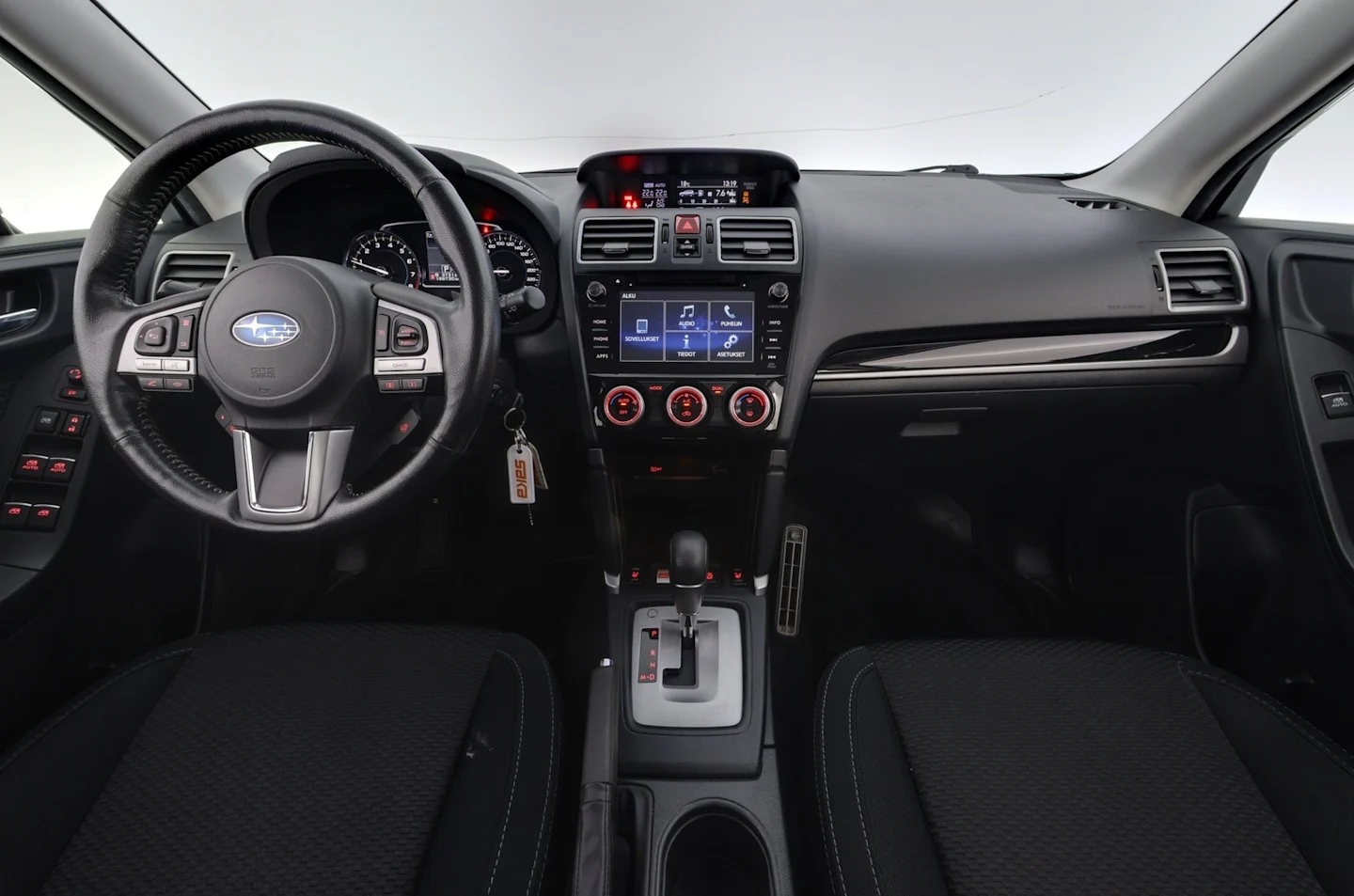 Car Image - 4J5Zc1meTNBu1hS3uM89Iu