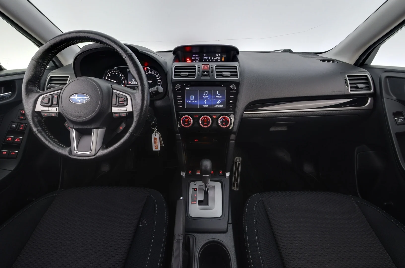 Car Image - 4J5Zc1meTNBu1hS3uM89Iu