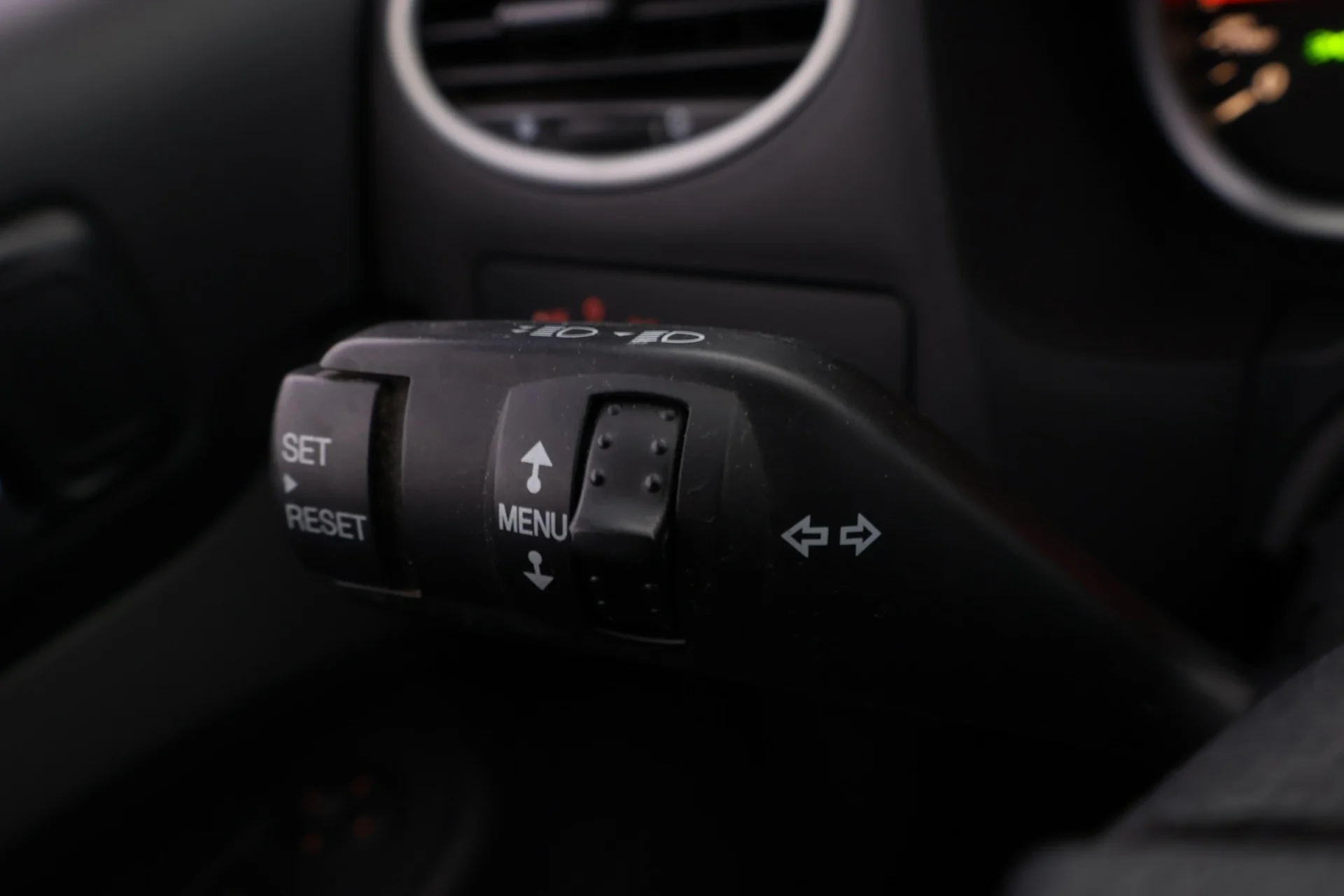 Car Image - 74fjMf80PIOByU68DExu0L