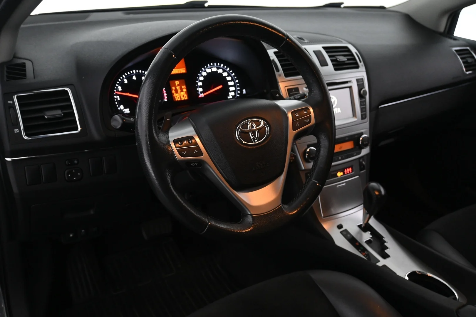 Car Image - 4vi1CxYAZ2D1GC4u1LtX85