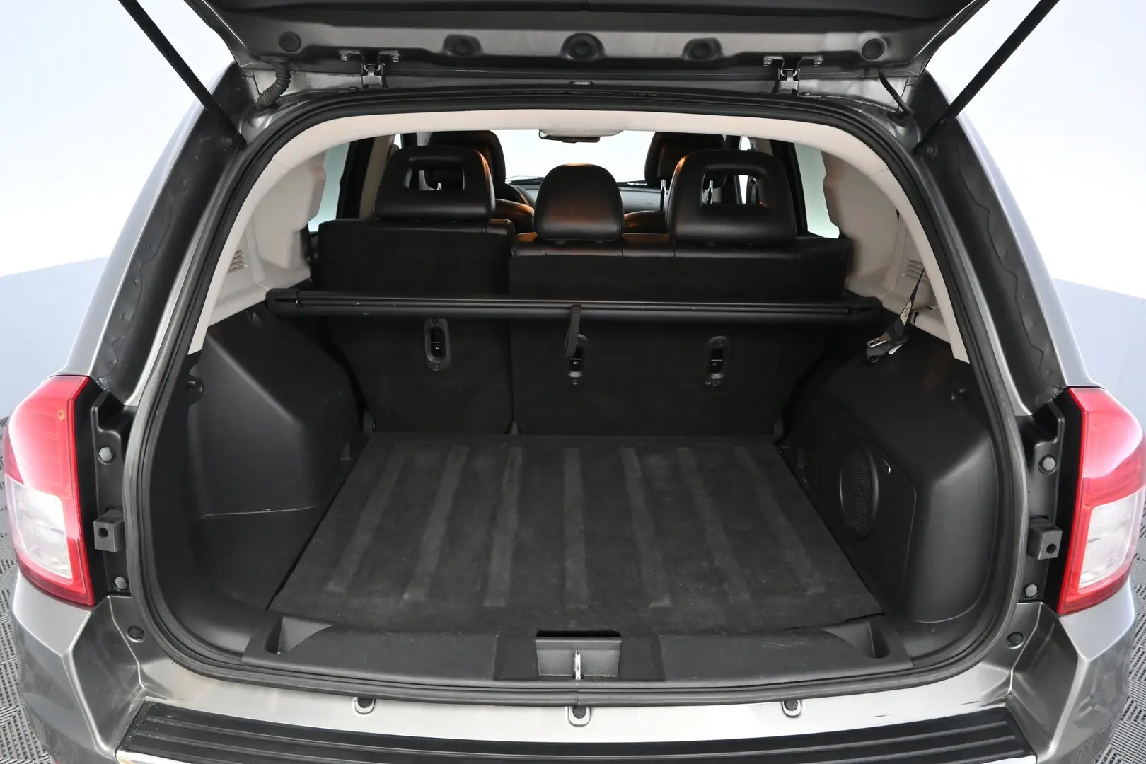 Car Image - 1IsQGRRB4lClja8HPusEFg