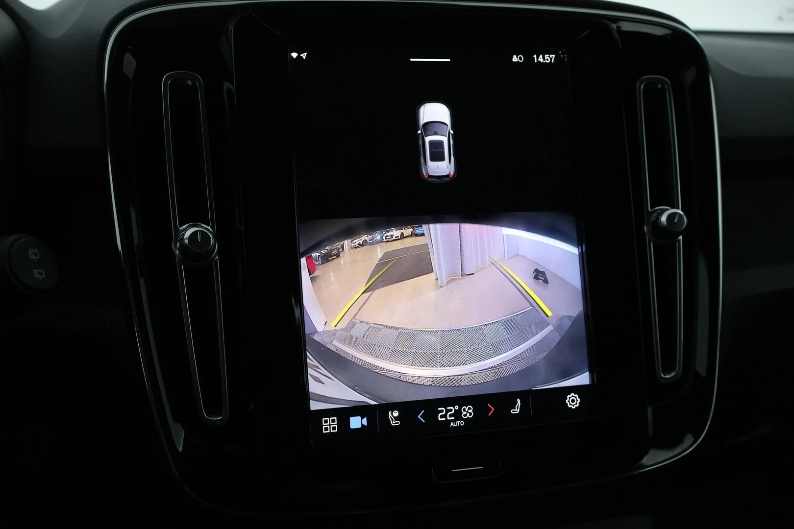 Car Image - 1Jl4fTrmf6NI4ivD1R4hx3