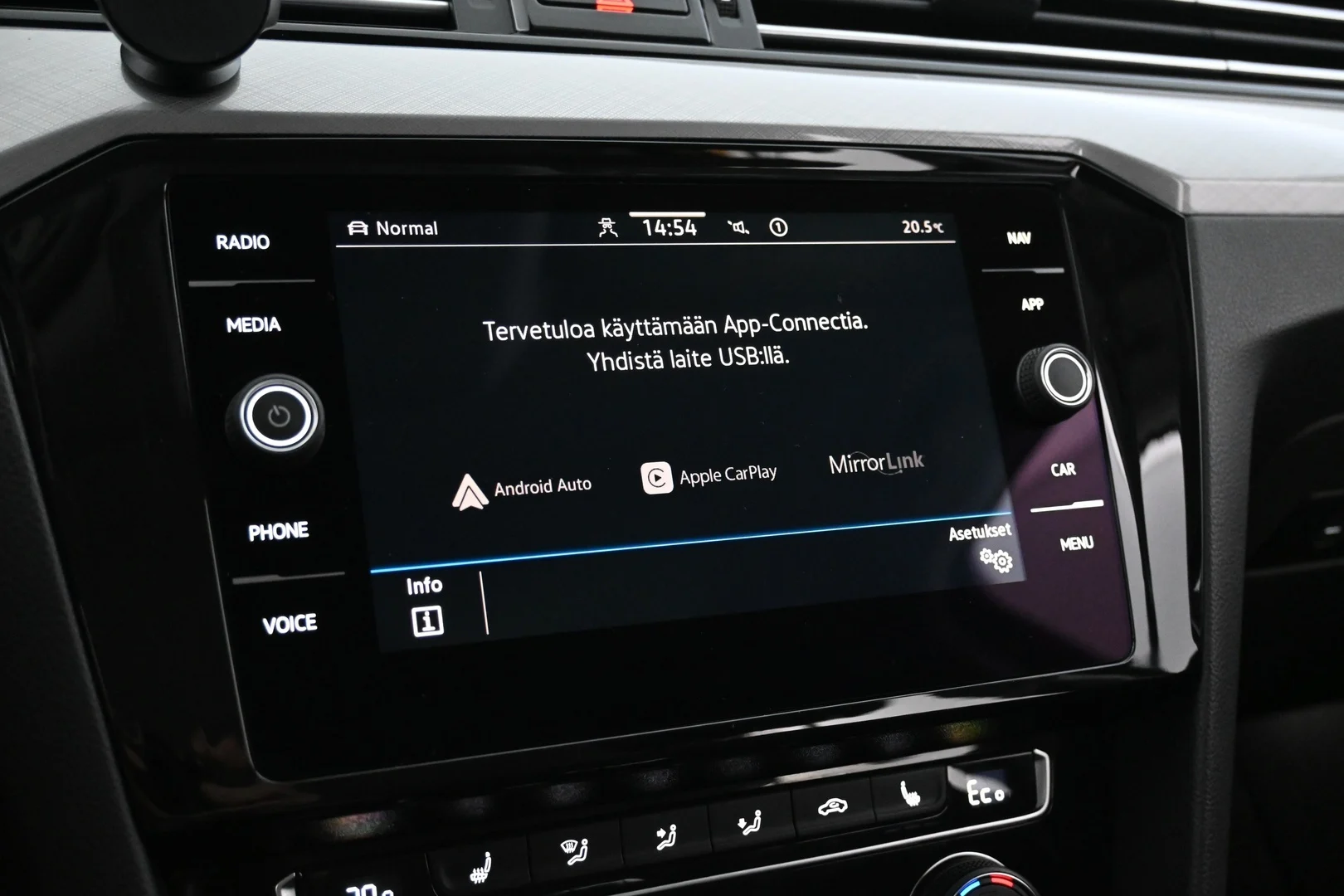 Car Image - 2q1WqLVp3qO2wru4aSn1Az