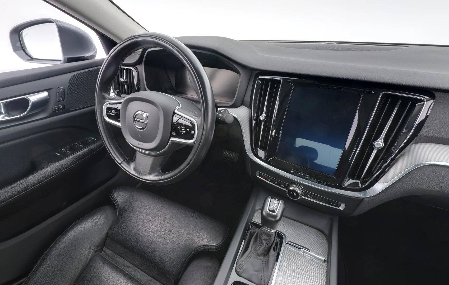 Car Image - 3a0JDmYQ66mCryKzmQ0sws