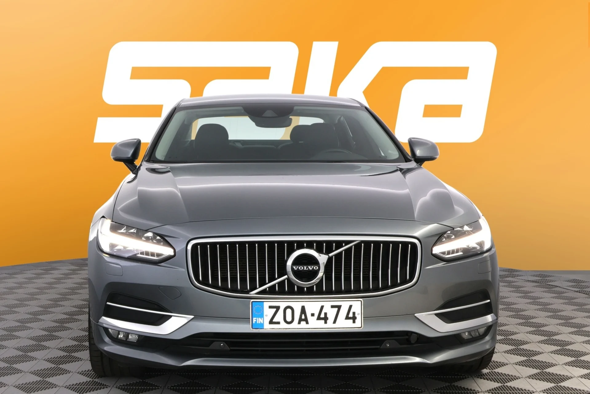 Car Image - 5DTejpL3JwOtiHk8k9vSuO