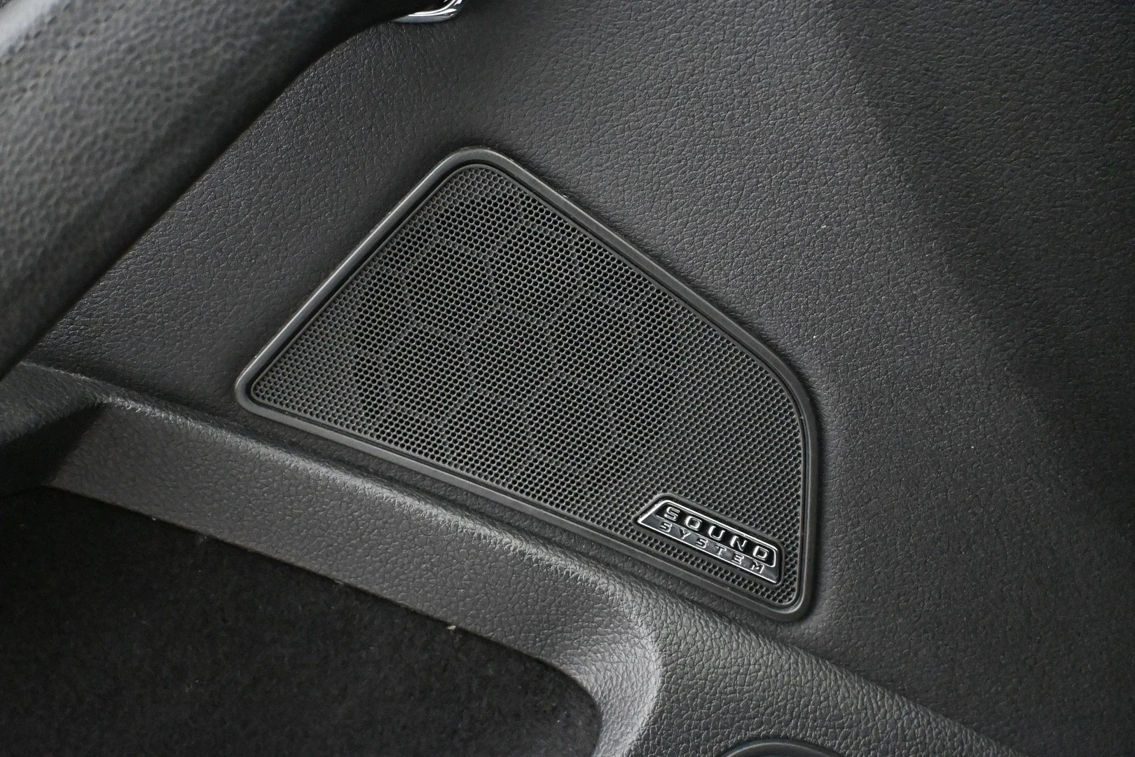 Car Image - 4xES9Mx6YyDWGYZU0kjHjg