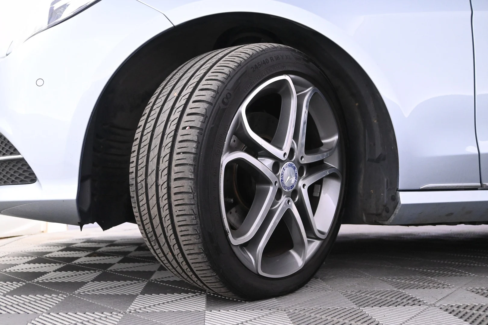 Car Image - WK9S8HpuuMwG3MzVgVm5L