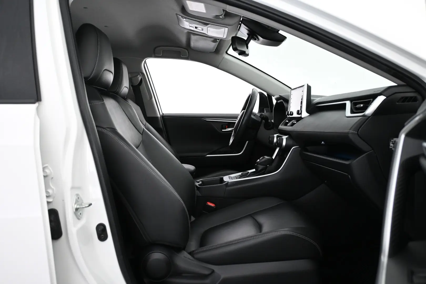 Car Image - 7eFikbmCxU0umpbdTLqzvW