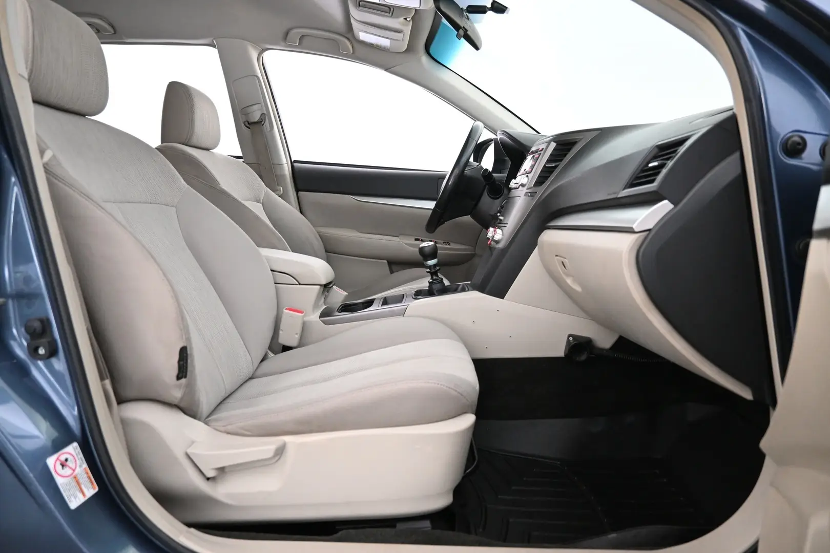 Car Image - 2pQe3qPoJUUFsVYFOsAZ88
