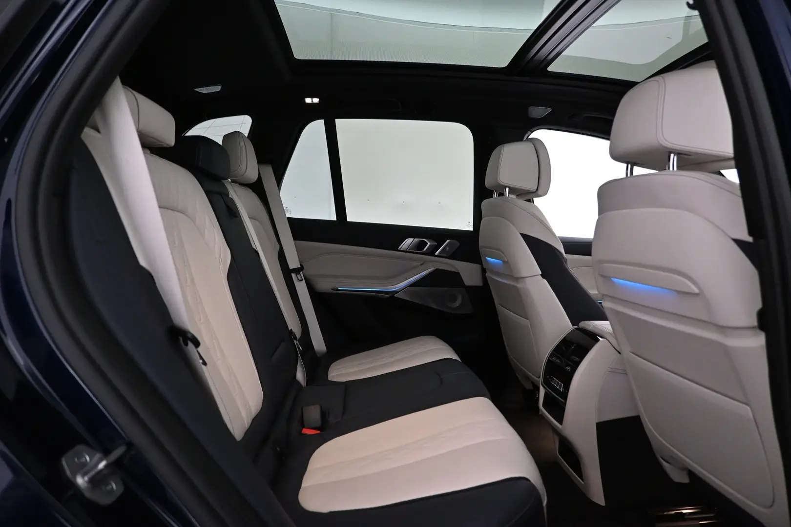 Car Image - 7tipQlYDZgysX4nahG14Id