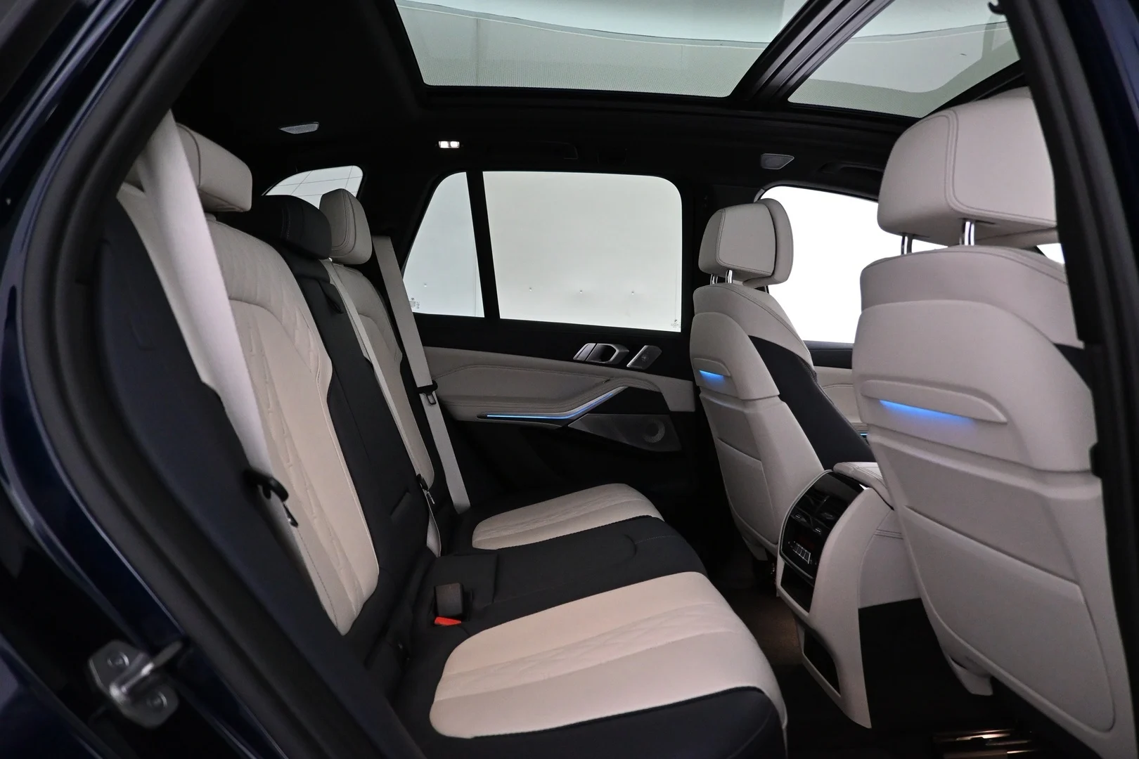 Car Image - 7tipQlYDZgysX4nahG14Id