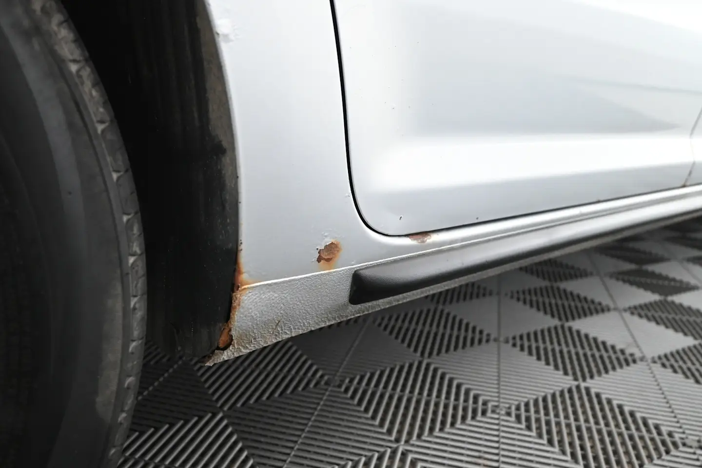 Car Image - 24NmHhuesj7T4FpWhgPRqR