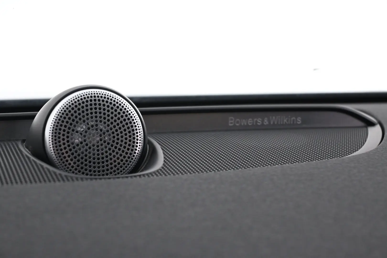 Car Image - 2kLJpdTRPefS0qQVbxAGRg