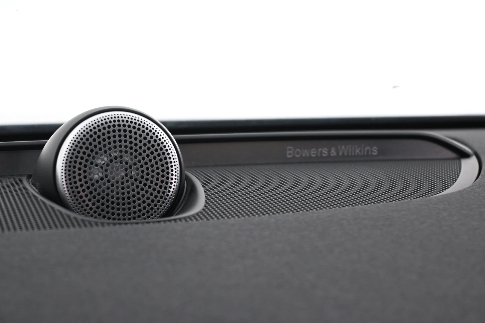 Car Image - 2kLJpdTRPefS0qQVbxAGRg