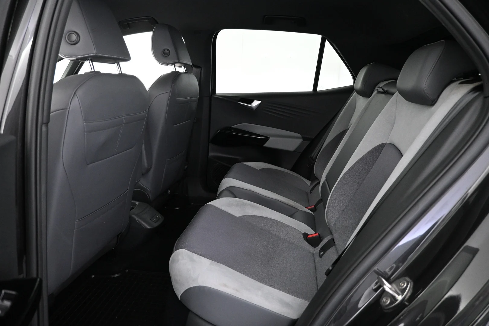 Car Image - 3JjVdBmEBbhL36DG2WmmeD