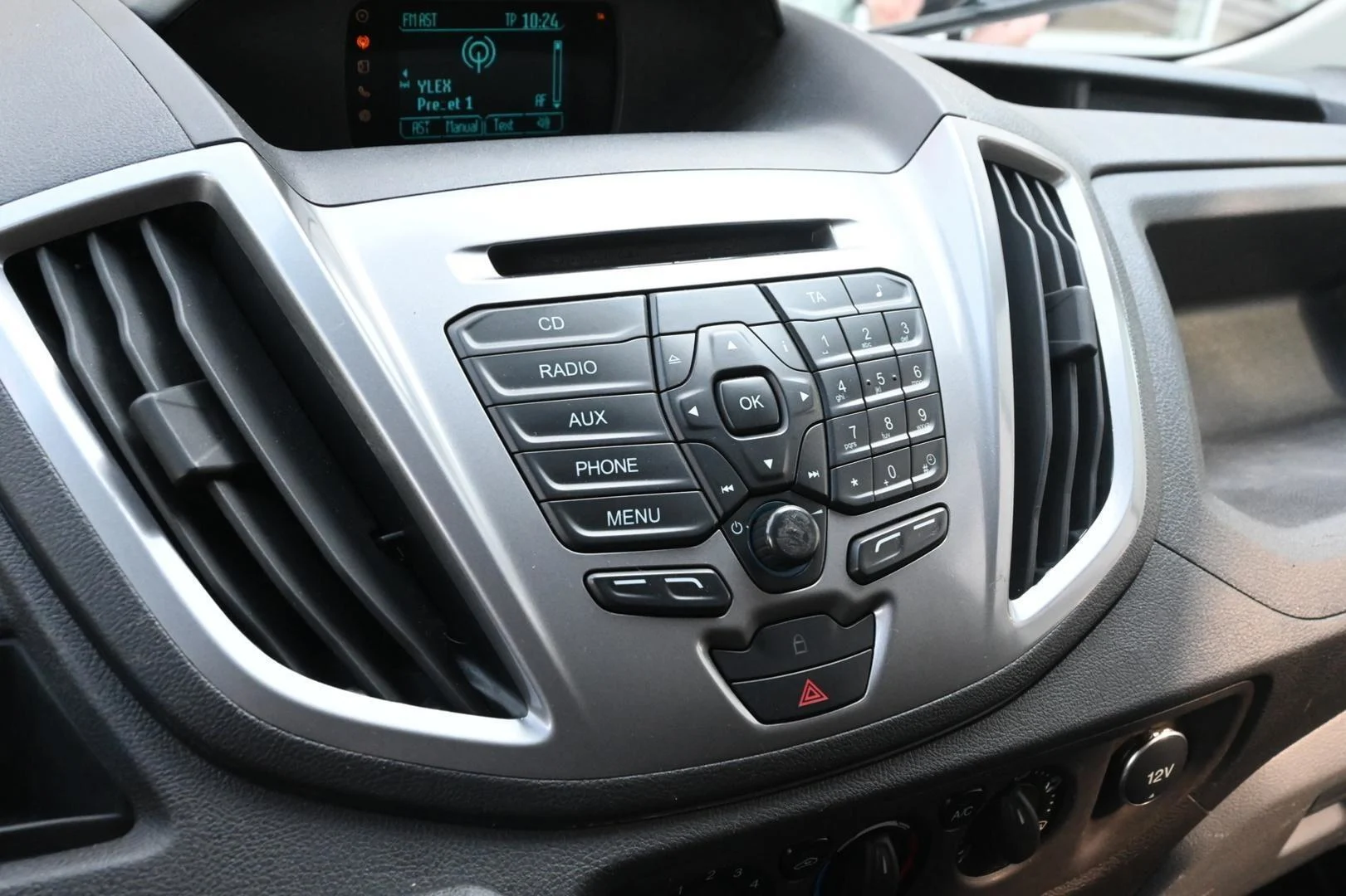 Car Image - 1IQYysiV5ql9tqJBga0QzI