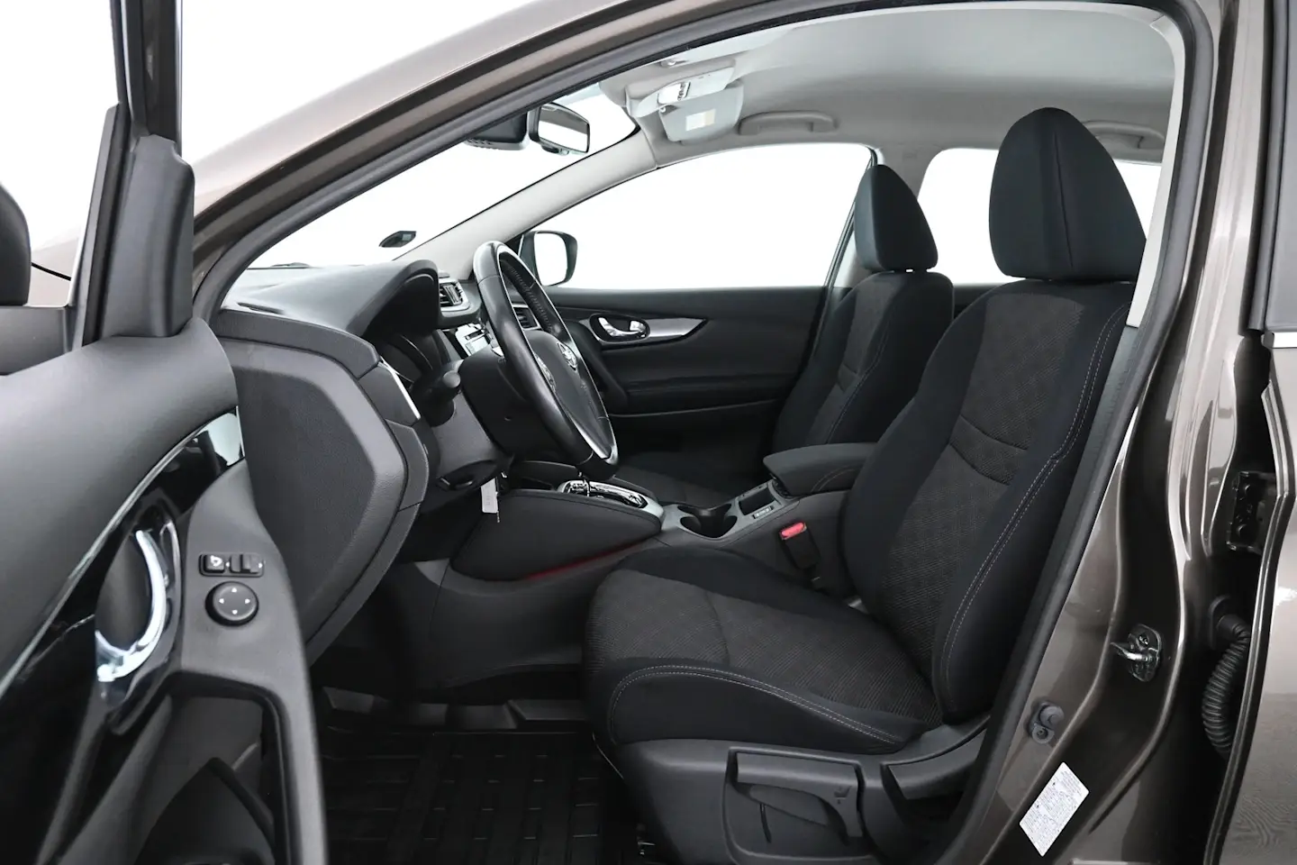 Car Image - 2NrfwHJje7L6D5AH8dsnJu
