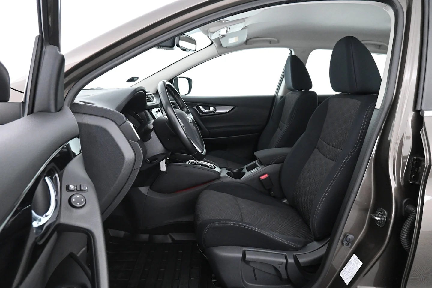 Car Image - 2NrfwHJje7L6D5AH8dsnJu