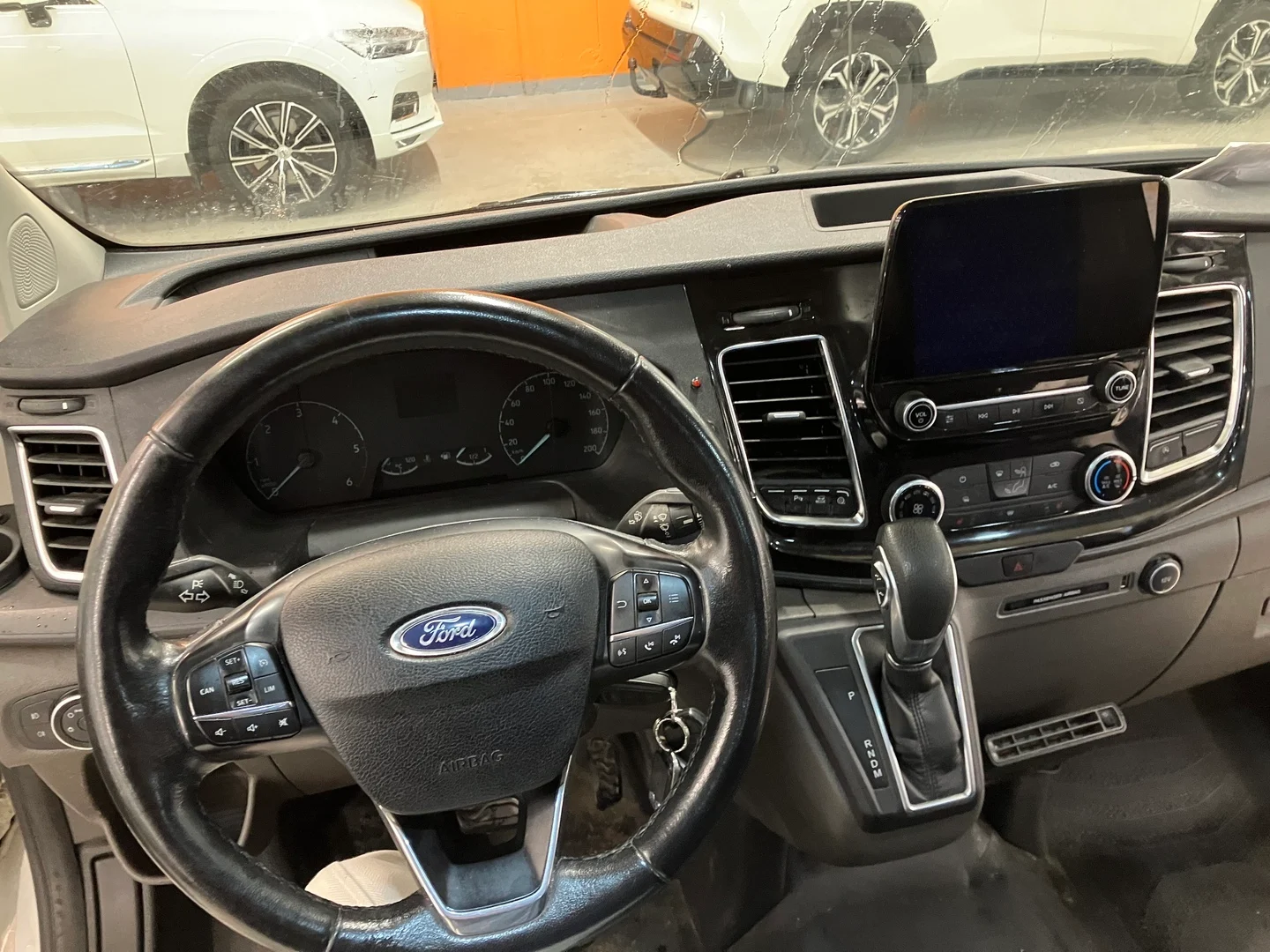 Car Image - 42dLlvUcz4LiWI5KLnXT9K