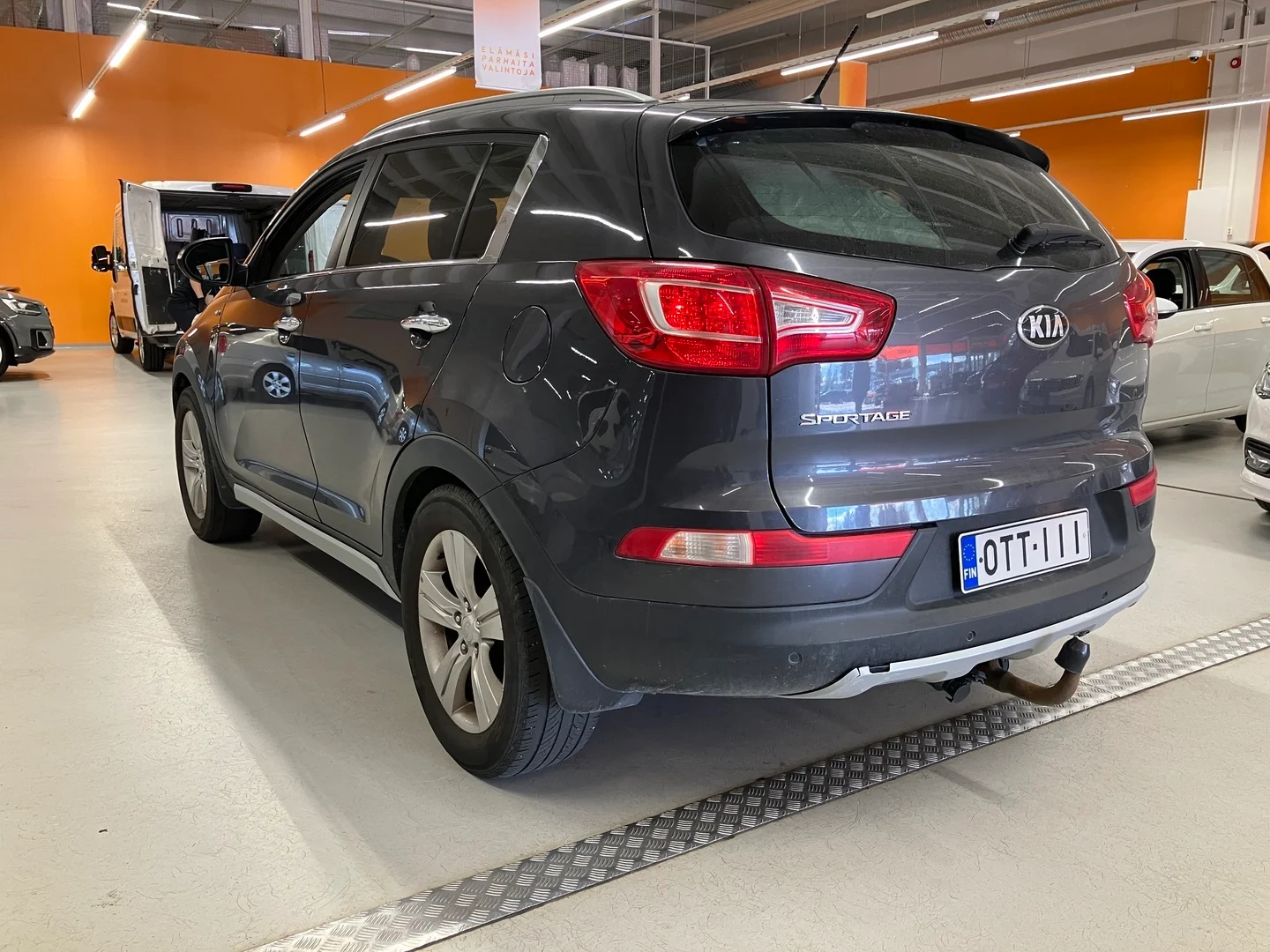 Car Image - 3BGrgTHva7W7Ofi3wbLZDO