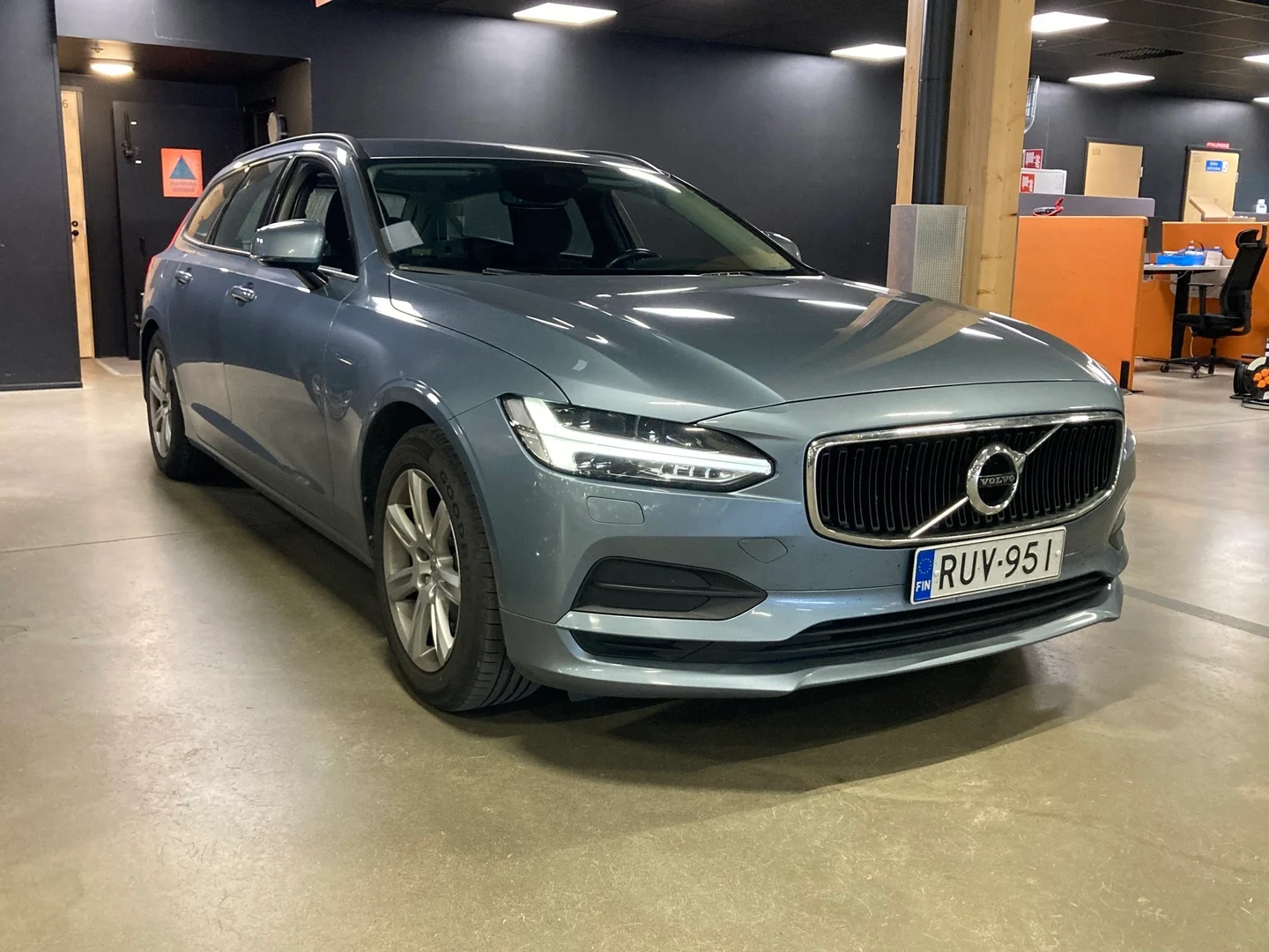 Car Image - 3R1YIRWKMPibs6wz4gpb8x