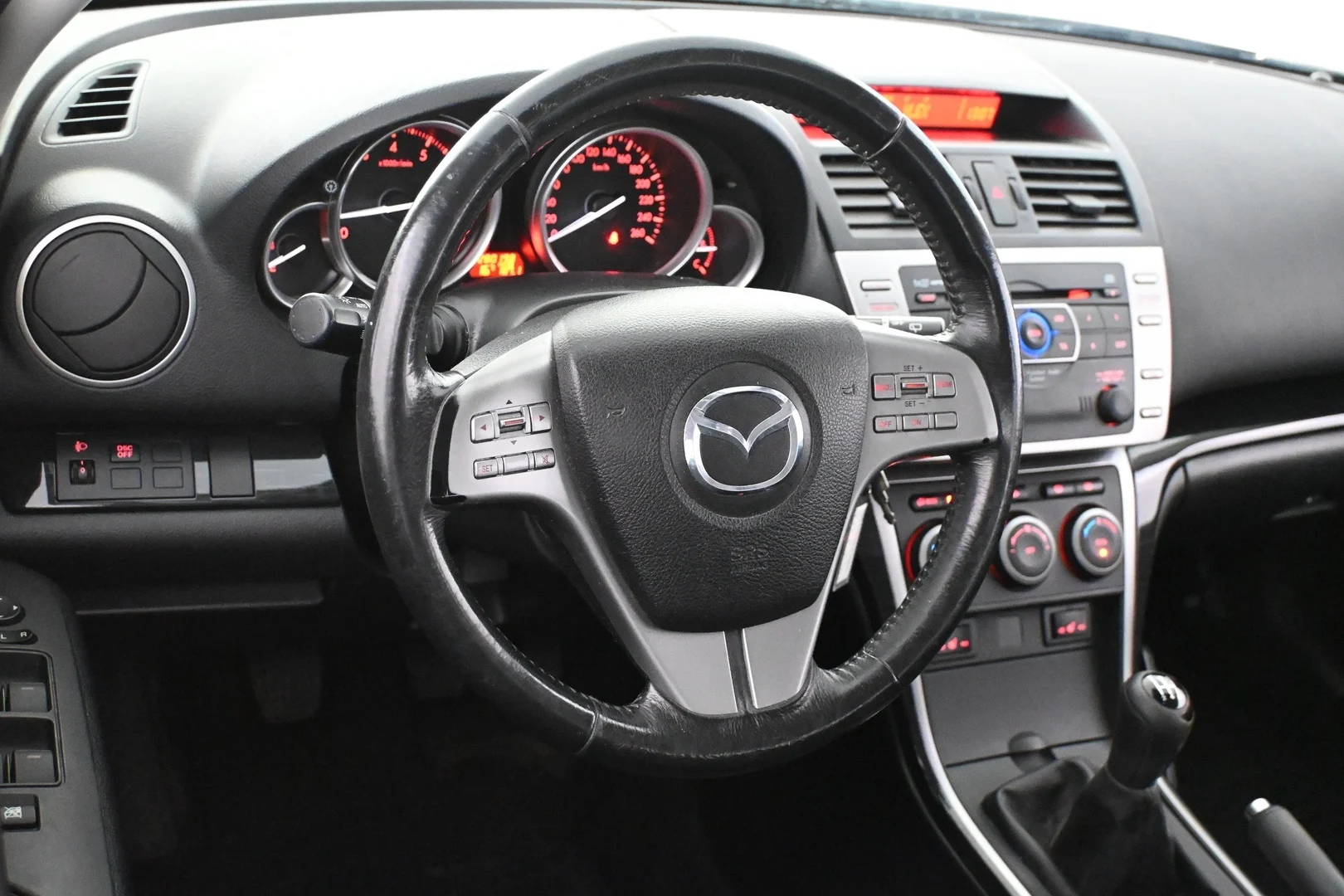 Car Image - 1DZU3hb2BsqXciydtVRci5