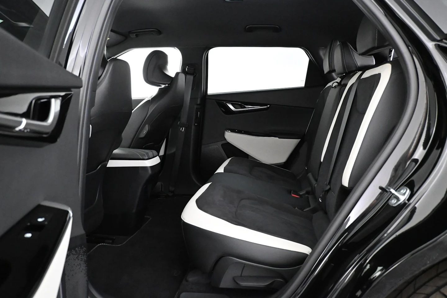 Car Image - 4nM0USsgE8aHFygkB9UWlu