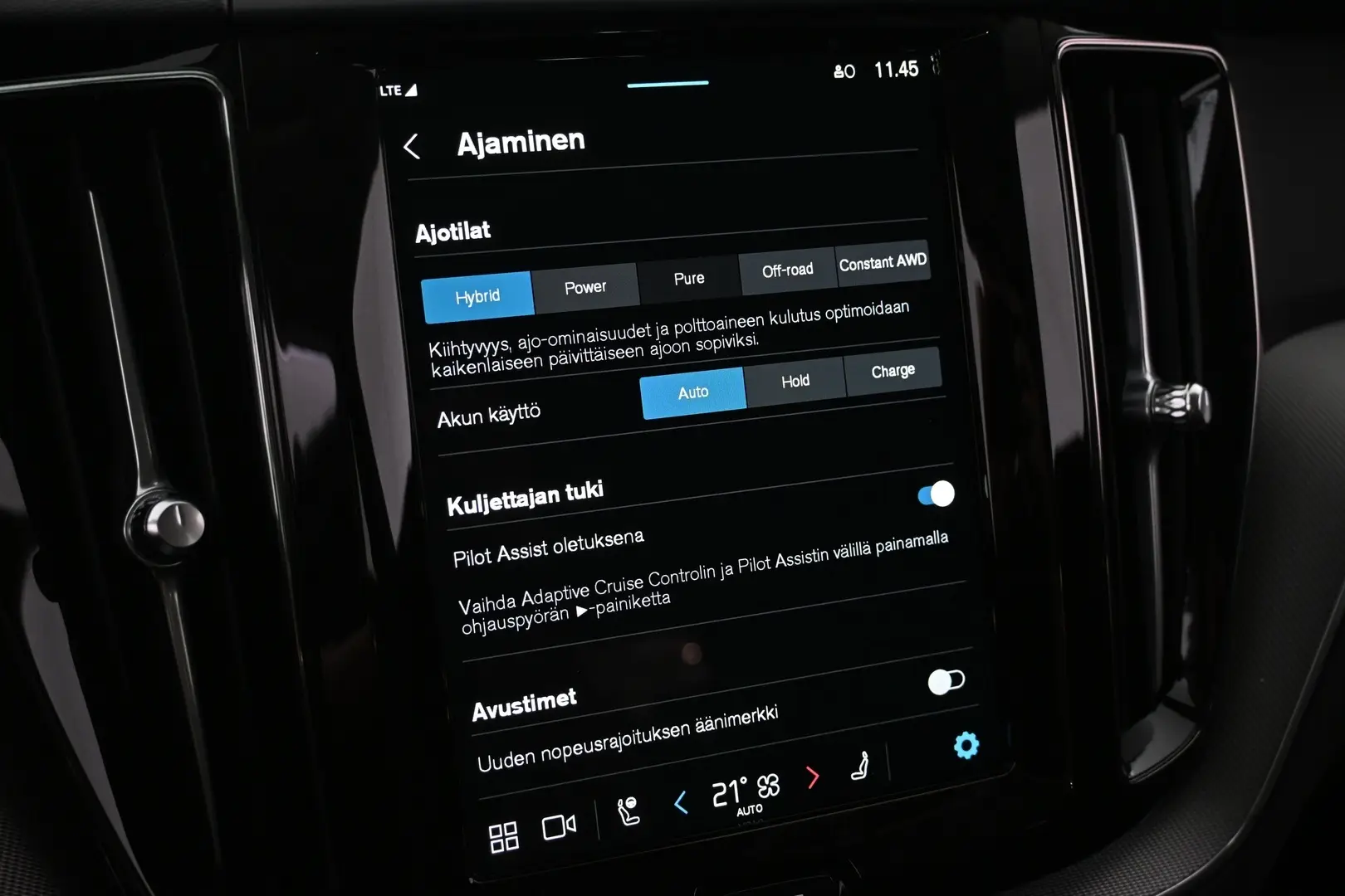 Car Image - UkDHRV7B0gWjFV2qsPc2e