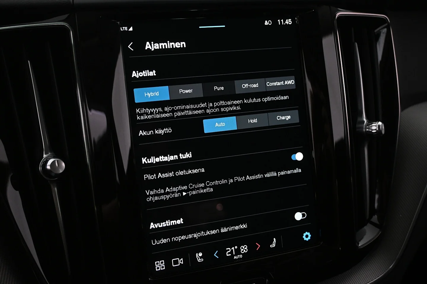 Car Image - UkDHRV7B0gWjFV2qsPc2e