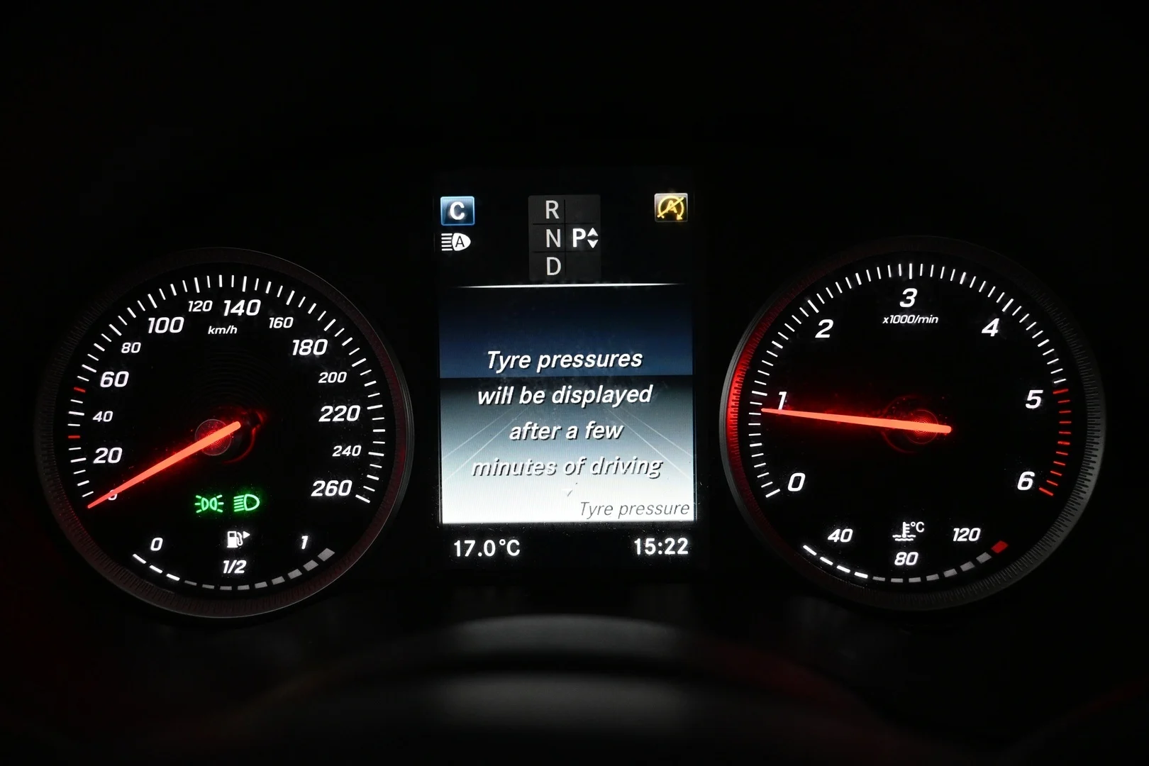 Car Image - 7sje9OzvH9Kq31zo4pU3Nt