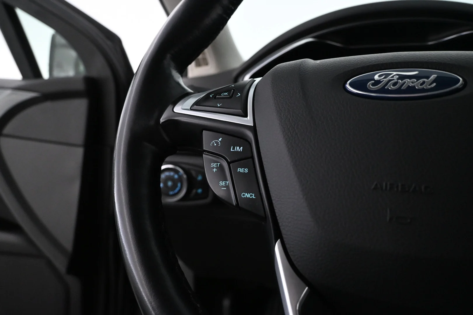 Car Image - 5GnVykcvnzJr2WGW2Q59cL