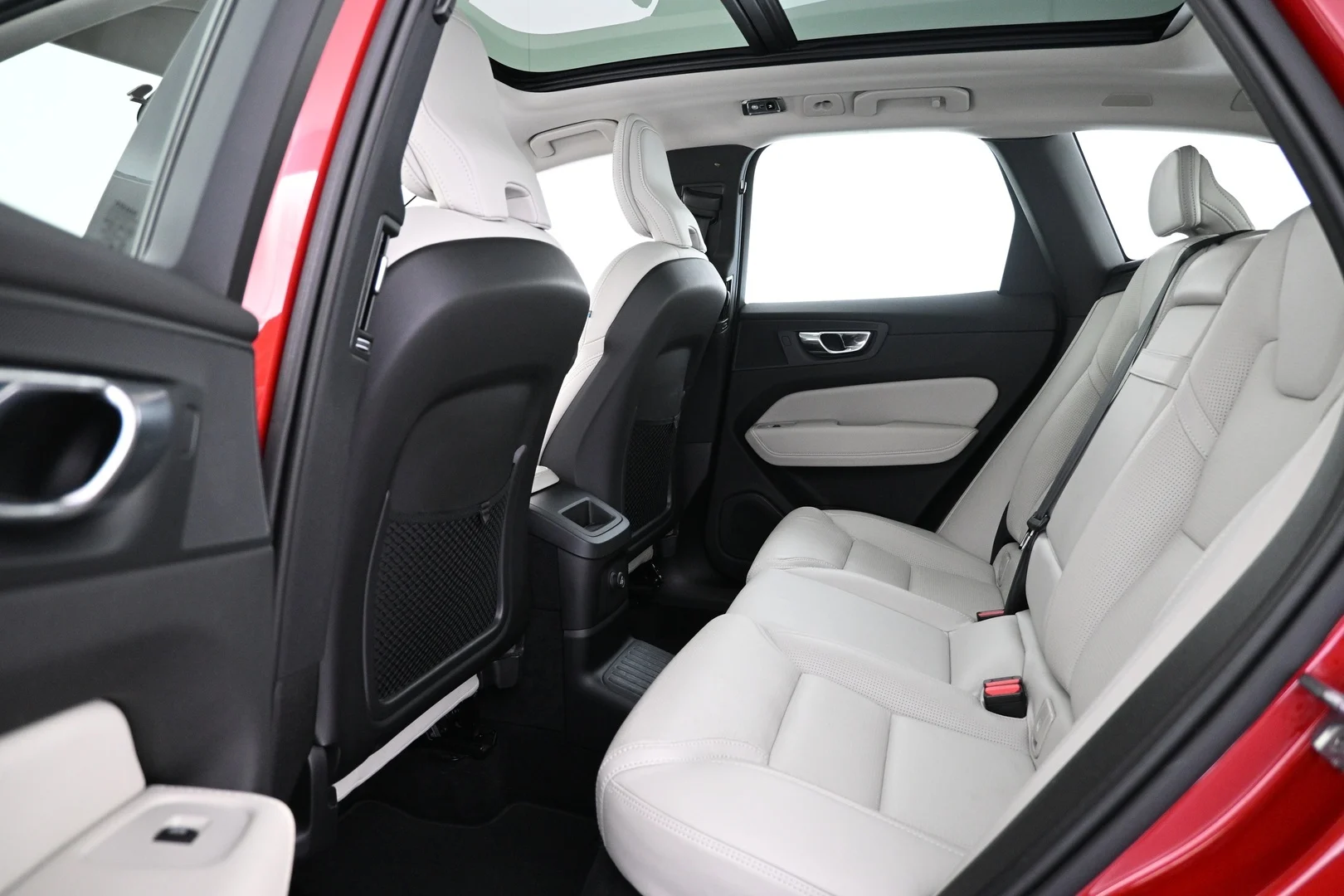 Car Image - 2nSnpbEe0d3EEfYAhOtKi2