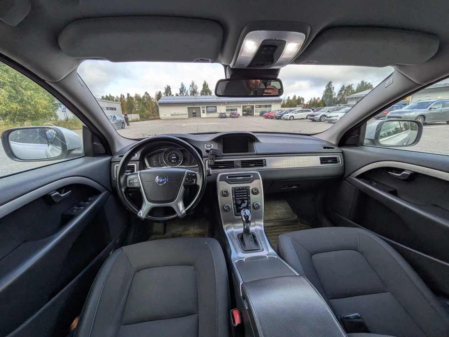 Car Image - 4FEq4Q80PxoOhnQoAWv322