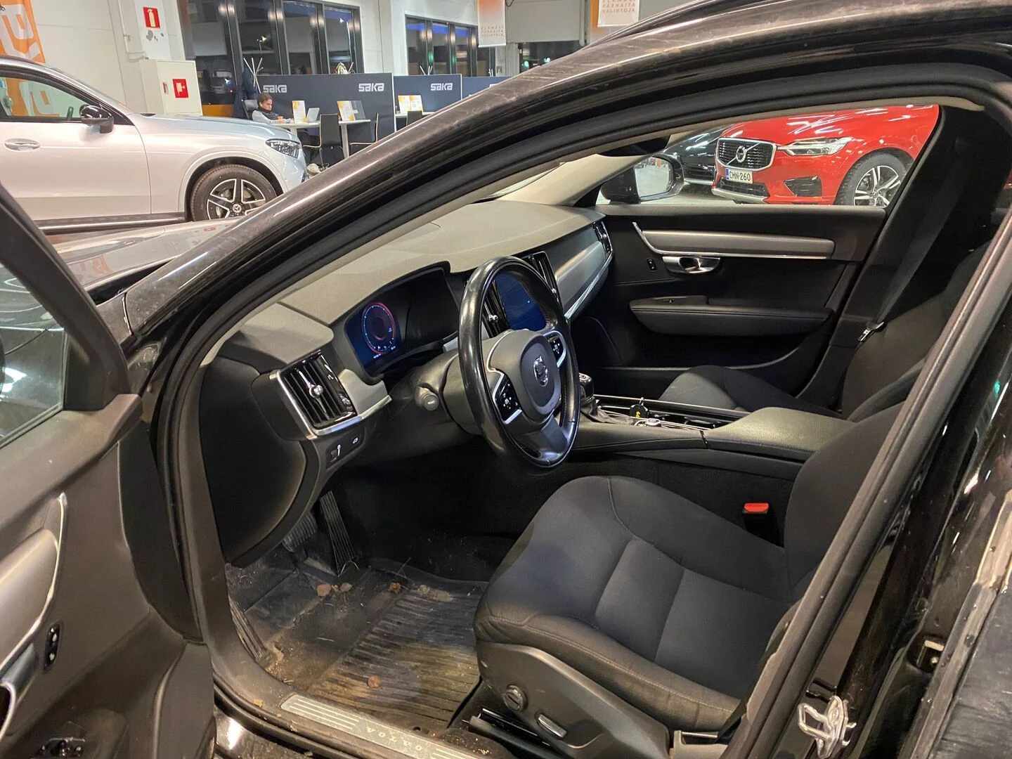 Car Image - 2qdE2gDCZbtmUzWGlw3BKR