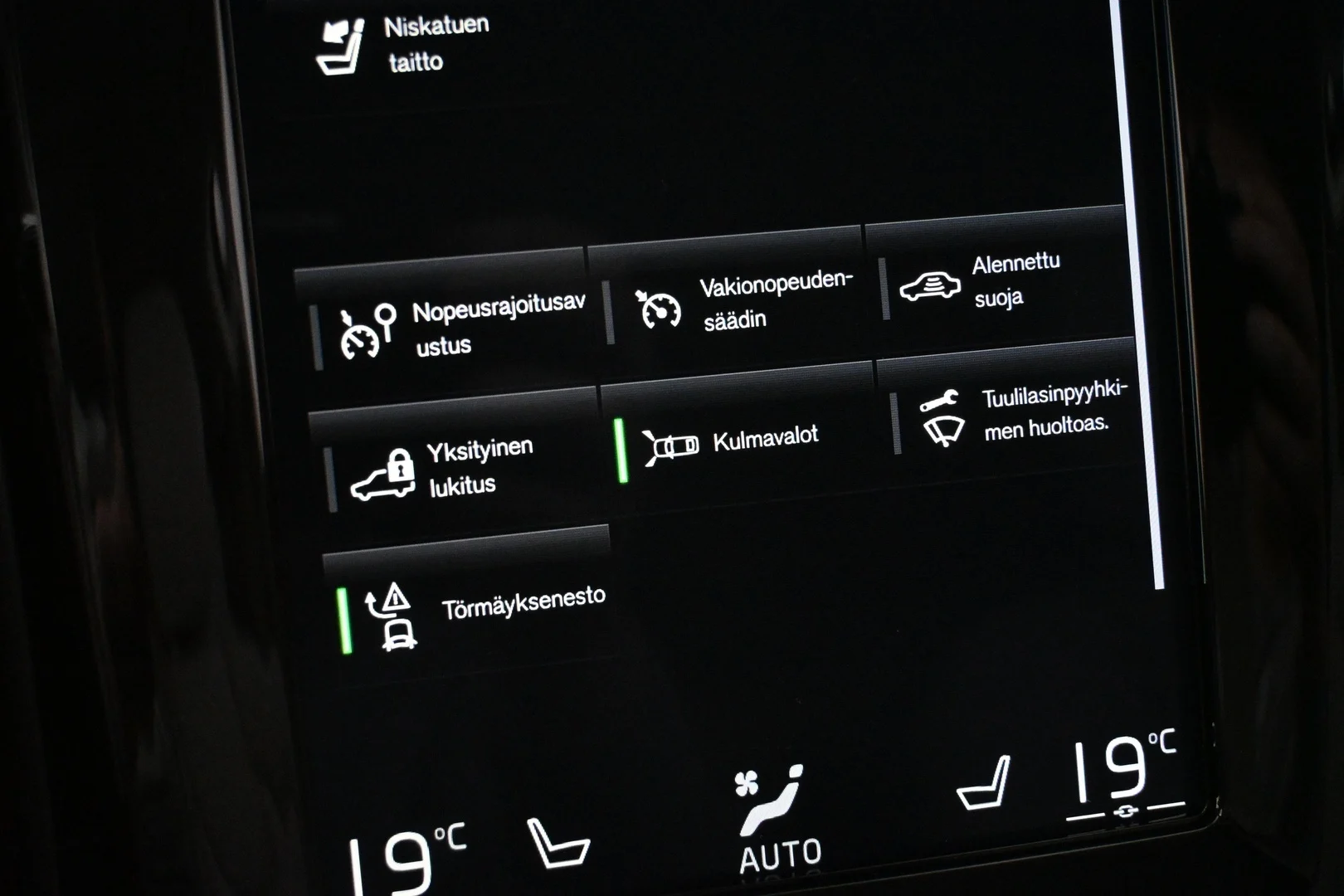 Car Image - 16IVbM3lYYzyaXl5Nr0pBO