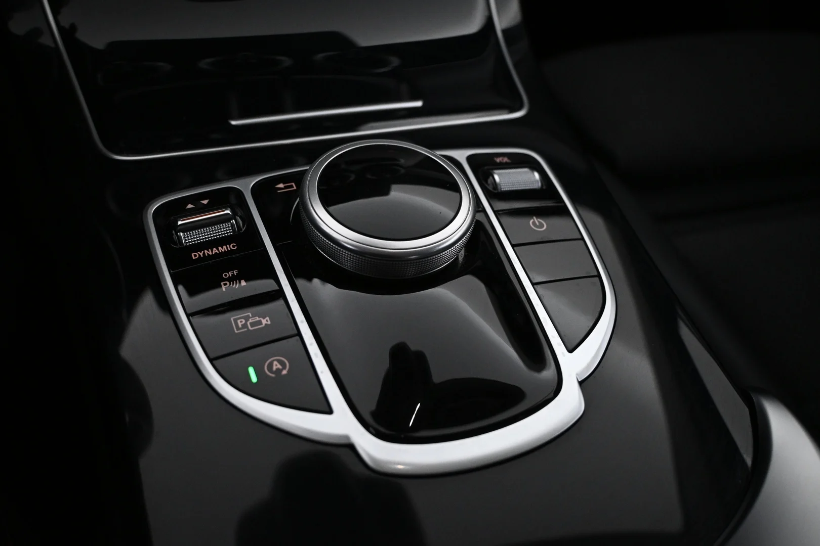 Car Image - 2l5jIZZMqGdARtvAuoLDzi