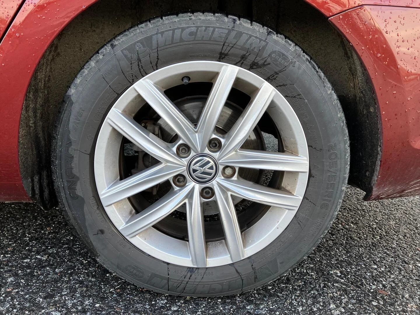 Car Image - 6EAVNxtfGUWnMxMAMytNr7