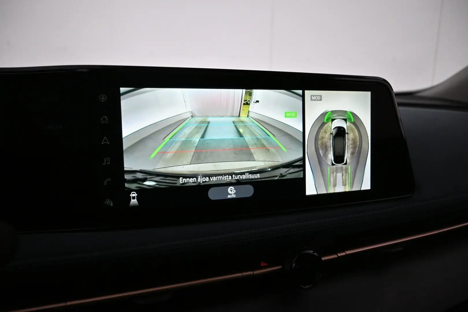 Car Image - 5qf5UAXOBLApfzH1OUpTFN