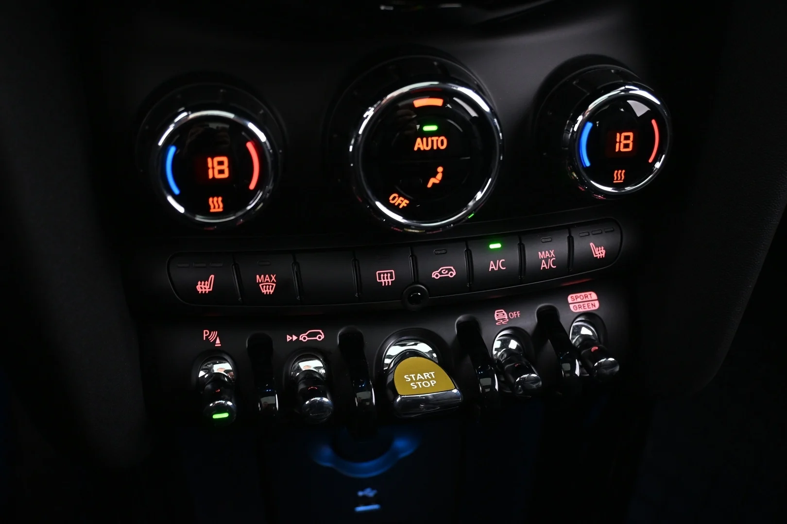 Car Image - 3yTUkap5ZTZK8DpZURYD8L