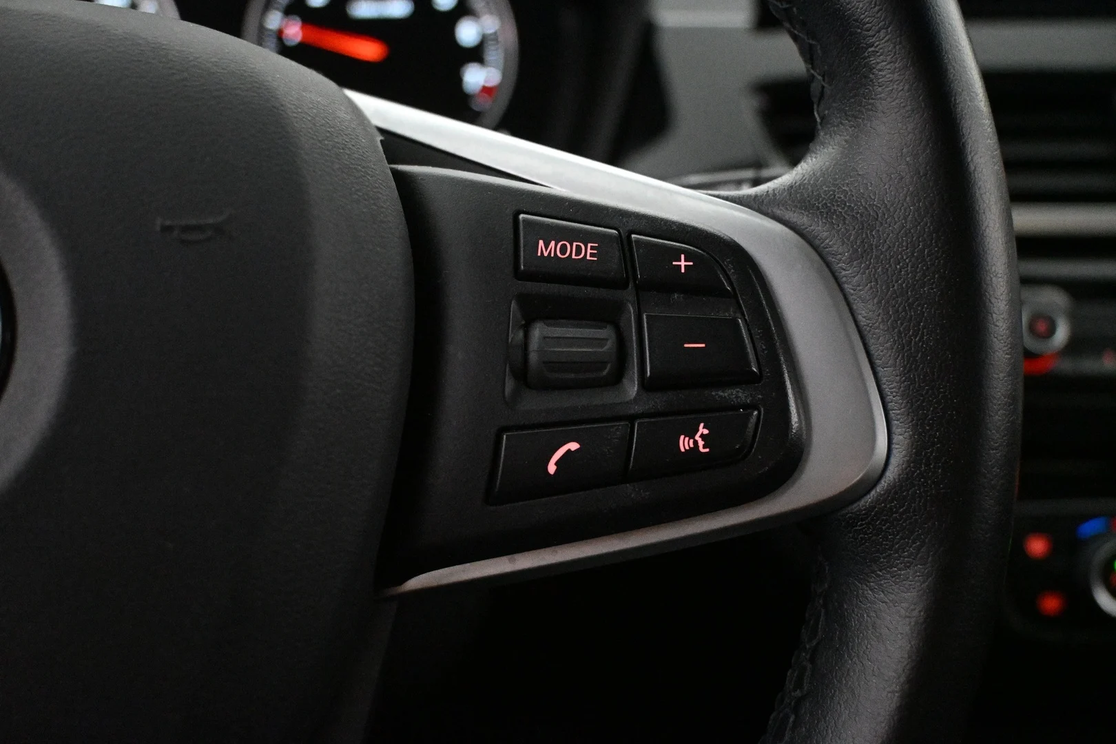Car Image - GRhPlGs8ZBnF77J4esegV