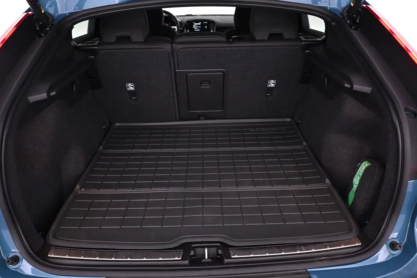 Car Image - 6ASo3uzImekx8Lg2LNgY0Q